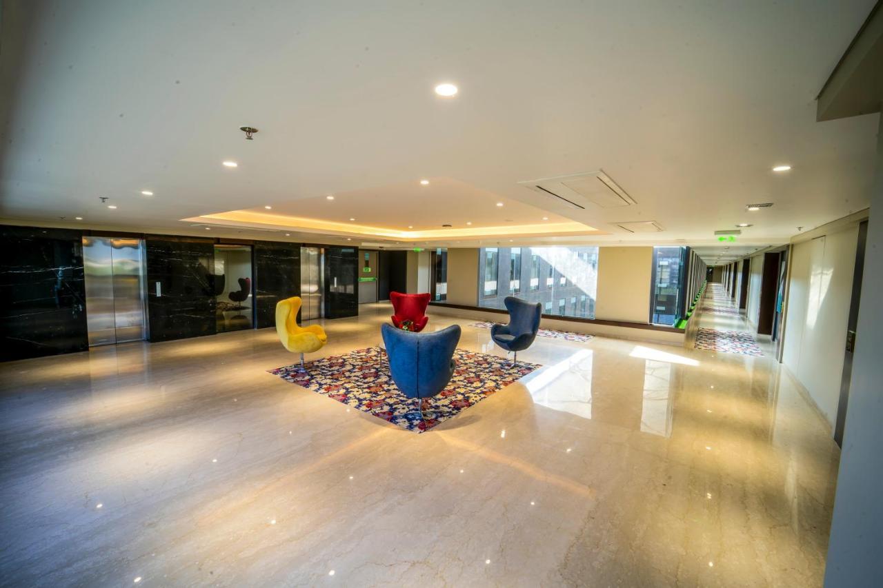 Essentia Luxury Hotel אינדורה מראה חיצוני תמונה