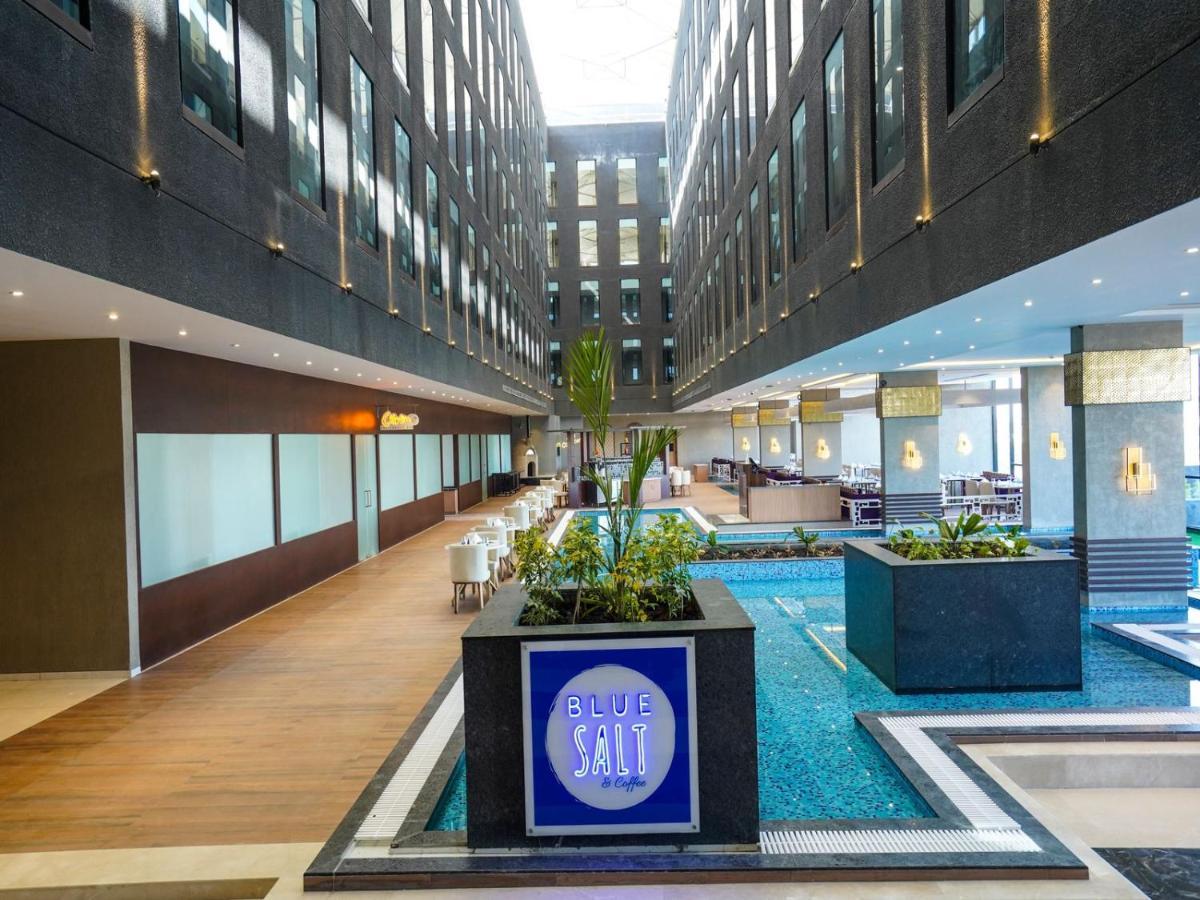 Essentia Luxury Hotel אינדורה מראה חיצוני תמונה