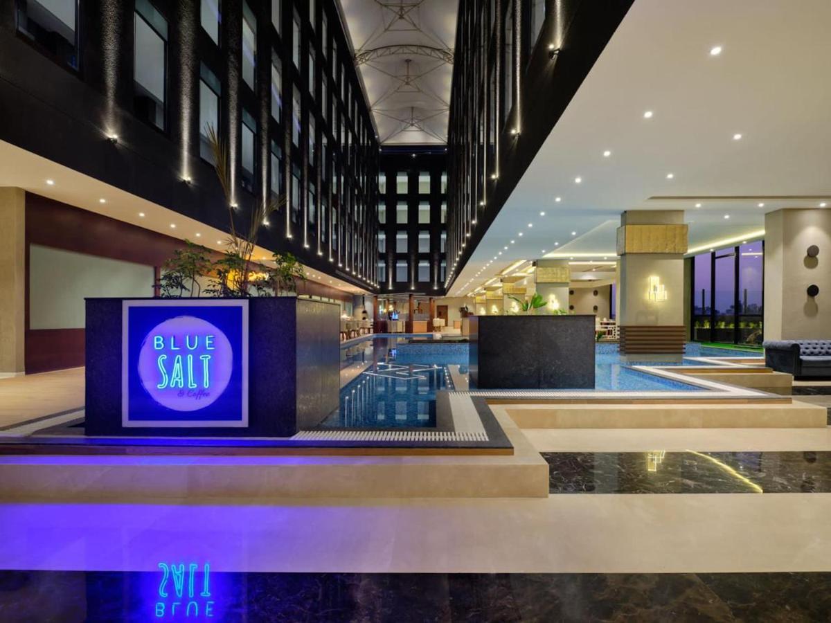 Essentia Luxury Hotel אינדורה מראה חיצוני תמונה