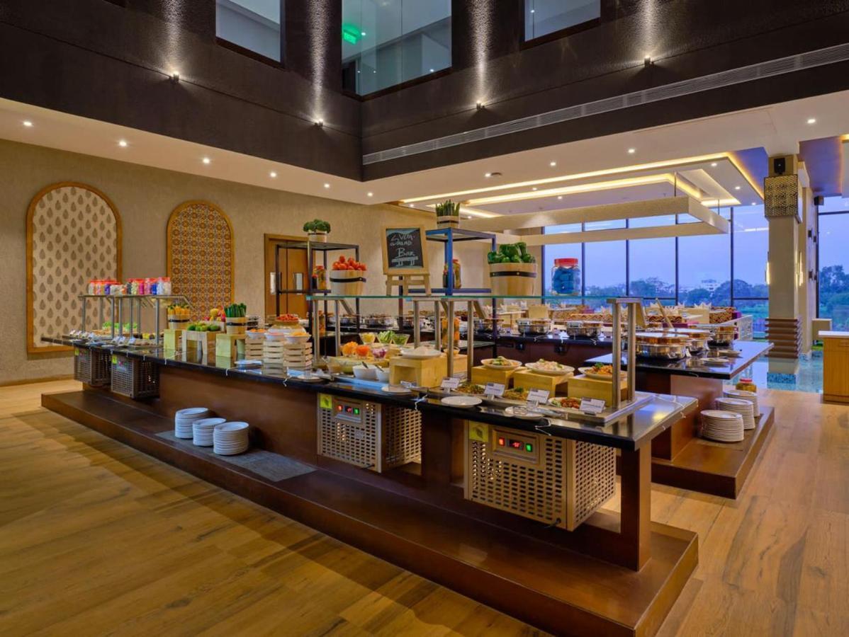 Essentia Luxury Hotel אינדורה מראה חיצוני תמונה