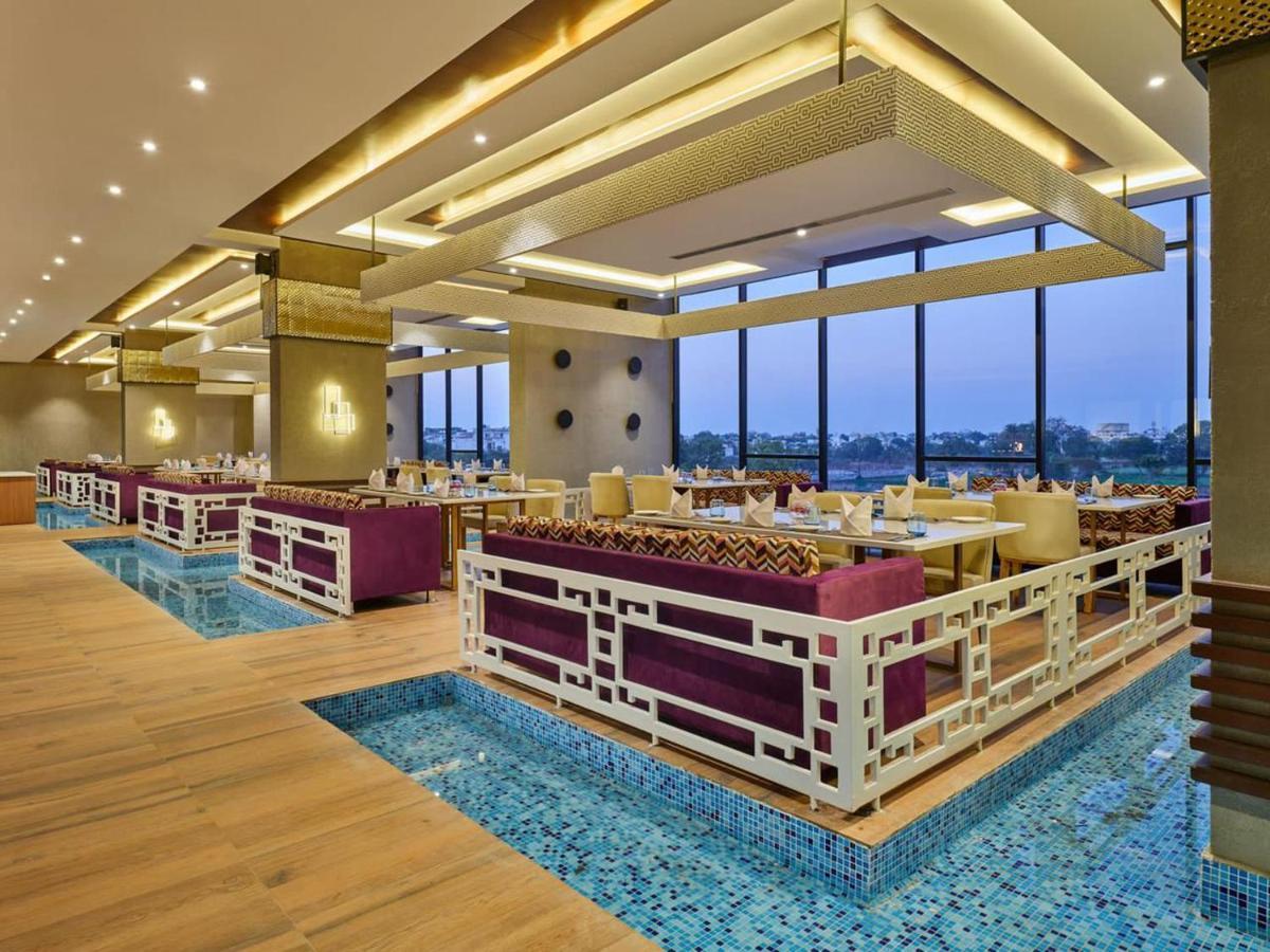 Essentia Luxury Hotel אינדורה מראה חיצוני תמונה
